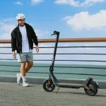 XIAOMI Electric Scooter USElite,4 Lite2 para Adultos, patín eléctrico, hasta 32 kmh, autonomía de 25–45 km, Potencia de 300–700 W, Llantas de 10”, Frenos Dobles, luz Frontal y Trasera, App Bluetooth (1)